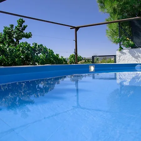 Holiday home Cueva Arroyo Molino - Cuevascazorla Hinojares